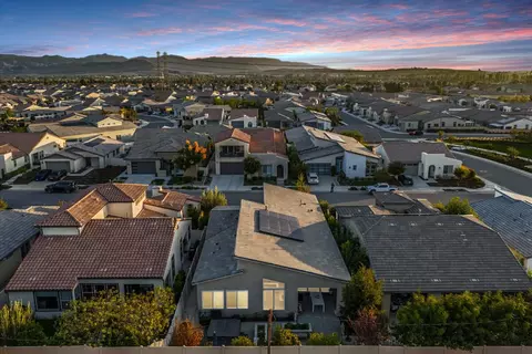 View/Area - 1514 Overpark Ln, Beaumont, CA 92223 photo 2 of 29
