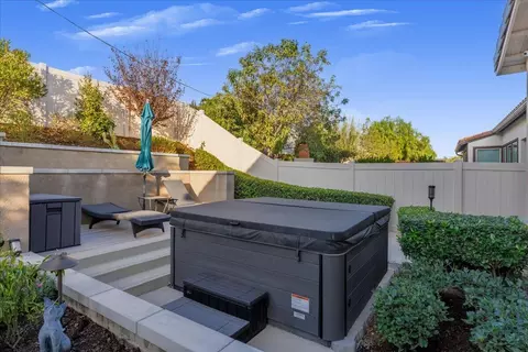 Exterior - 1514 Overpark Ln, Beaumont, CA 92223 photo 4 of 12