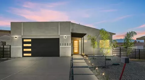 67699 Broken Arrow Ln, Desert Hot Springs, CA 92241