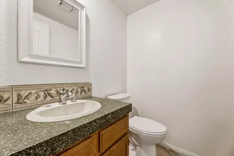816 Birch Ave, Escondido, CA 92027 photo 16