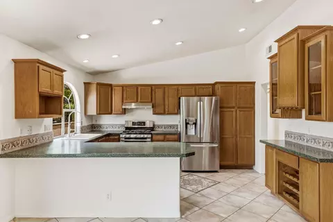 816 Birch Ave, Escondido, CA 92027 photo 14