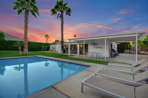 483 E Francis Dr, Palm Springs, CA 92262