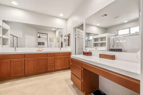 Bath - 47496 Manteca Ct, Indio, CA 92201 photo 1 of 3