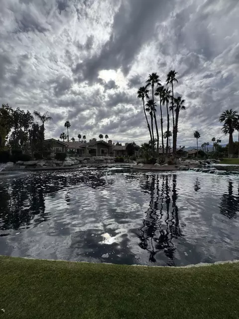 323 Red River Rd, Palm Desert, CA 92211