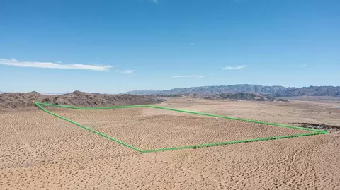40101 Sunfair Rd, Joshua Tree, CA 92252