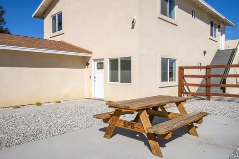 Exterior - 61786 Desert Air Rd, Joshua Tree, CA 92252 photo 2 of 8