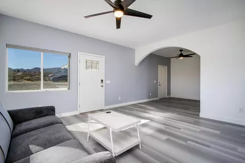 Living - 61786 Desert Air Rd, Joshua Tree, CA 92252 photo 1 of 4