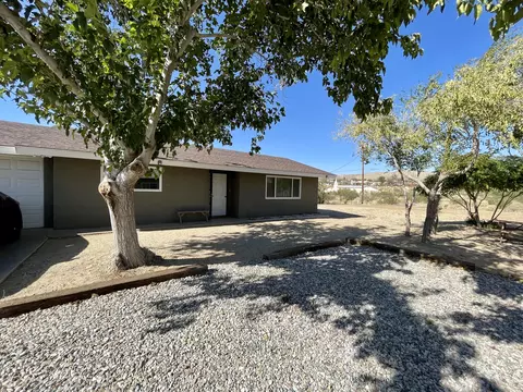 Exterior - 61880 Verbena Rd, Joshua Tree, CA 92252 photo 2 of 6