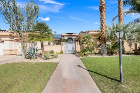 4 Ivy League Cir, Rancho Mirage, CA 92270