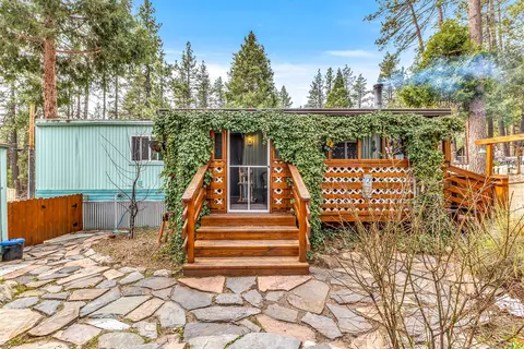 26350 Delano Dr, Idyllwild, CA 92549
