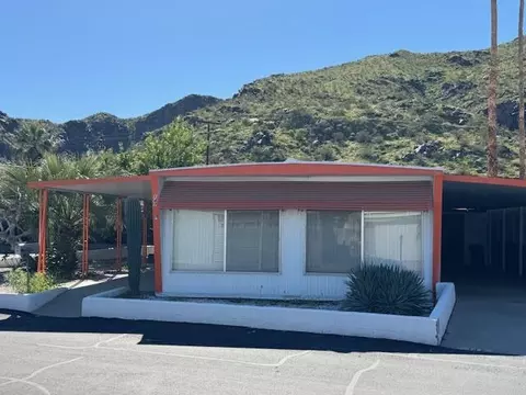 147 Camarillo St, Palm Springs, CA 92264