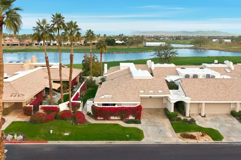 View/Area - 55650 Oaktree, La Quinta, CA 92253 photo 1 of 3