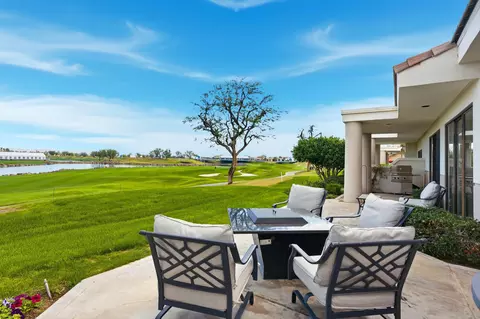 Exterior - 55650 Oaktree, La Quinta, CA 92253 photo 4 of 6