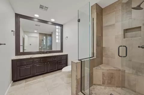 Bath - 79840 Bermuda Dunes Dr, Indio, CA 92203 photo 1 of 5