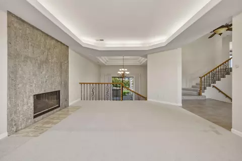 Living - 79840 Bermuda Dunes Dr, Indio, CA 92203 photo 3 of 7