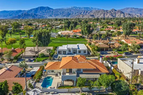 View/Area - 79840 Bermuda Dunes Dr, Indio, CA 92203 photo 2 of 7