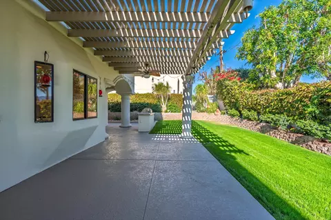 Exterior - 79840 Bermuda Dunes Dr, Indio, CA 92203 photo 2 of 10