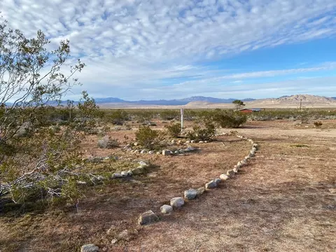 5457 Larrea Rd, Johnson Valley, CA 92285 photo 18