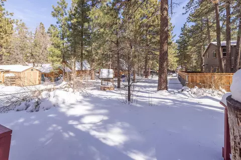 Exterior - 265 Cedar Ln, Sugarloaf, CA 92386 photo 6 of 11