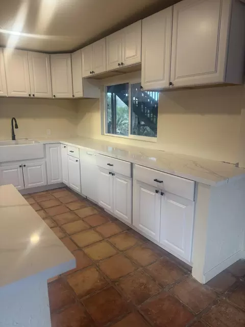 Kitchen - 49075 Matzene Dr, Morongo Valley, CA 92256 photo 2 of 4