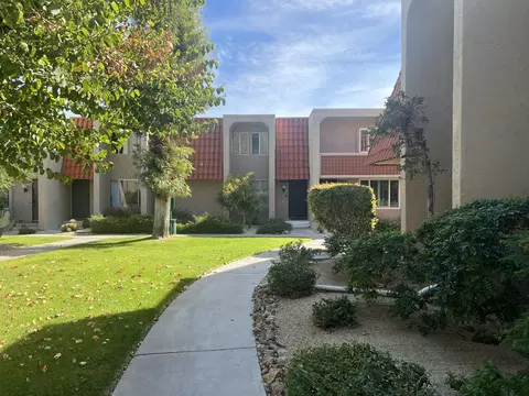 232 E Via Escuela, Palm Springs, CA 92262