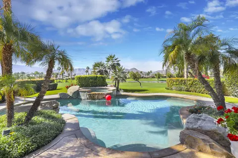 79560 Mission Dr E, La Quinta, CA 92253