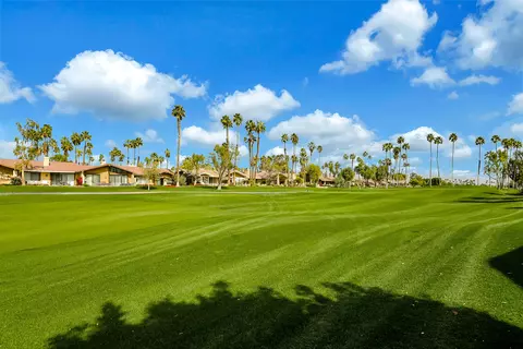 272 Running Springs Dr, Palm Desert, CA 92211