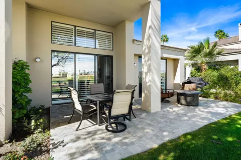 Exterior - 54914 Oaktree, La Quinta, CA 92253 photo 8 of 8