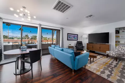 471 S Calle El Segundo, Palm Springs, CA 92262