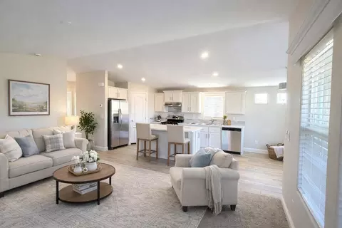 73296 Broadmoor Dr, Thousand Palms, CA 92276