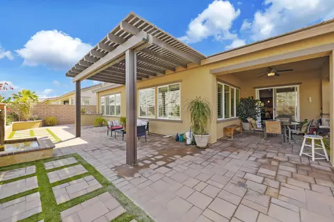 Exterior - 85648 Molvena Dr, Indio, CA 92203 photo 4 of 11