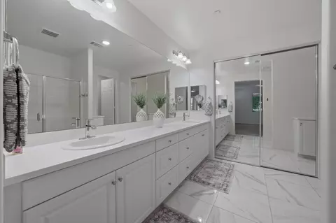 Bath - 49345 Beatty St, Indio, CA 92201 photo 1 of 4