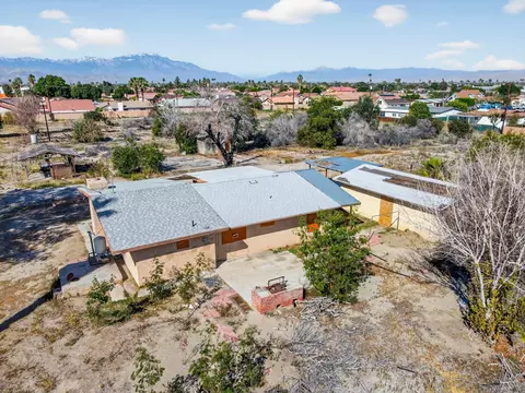 45751 Aladdin St, Indio, CA 92201 photo 9