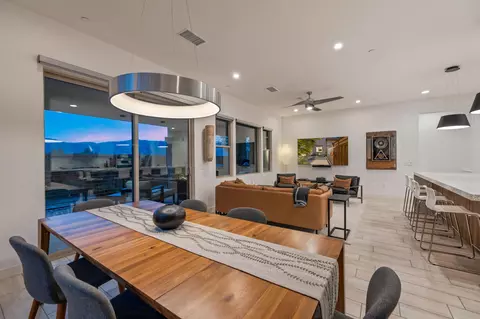 1401 Retreat Cir, Palm Desert, CA 92260
