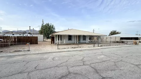 82962 Panamint Ave, Trona, CA 93562