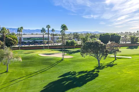 41022 Woodhaven Dr E, Palm Desert, CA 92211