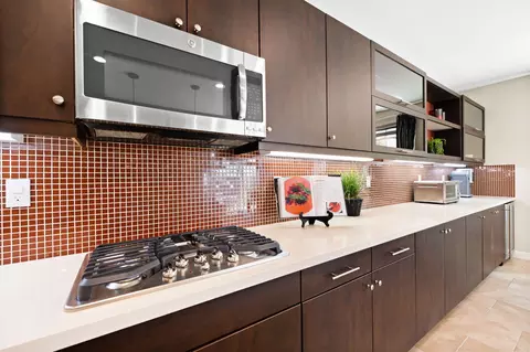 Kitchen - 41371 Doyle St, Indio, CA 92203 photo 5 of 9
