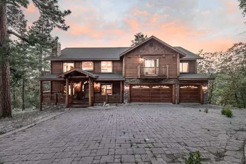 Exterior - 39737 Flicker Rd, Fawnskin, CA 92333 photo 4 of 8