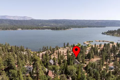 View/Area - 39737 Flicker Rd, Fawnskin, CA 92333 photo 2 of 5