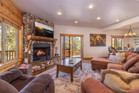 Living - 39737 Flicker Rd, Fawnskin, CA 92333 photo 1 of 4