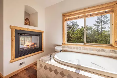 Bath - 39737 Flicker Rd, Fawnskin, CA 92333 photo 1 of 6