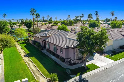 View/Area - 48908 Heifitz Dr, Indio, CA 92201 photo 3 of 15