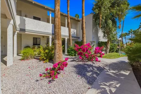 453 E Via Escuela, Palm Springs, CA 92262