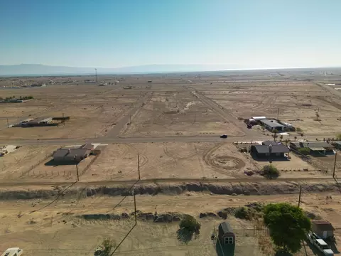 1983 Sunset Ave, Thermal, CA 92274 photo 8