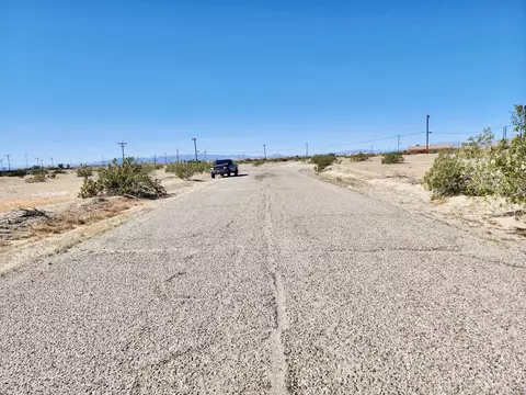 2268 Sand Man Ave, Thermal, CA 92274