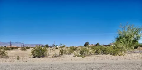 2265 Sand Ere Ave, Thermal, CA 92274
