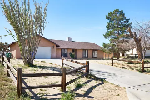 58859 Campero Dr, Yucca Valley, CA 92284