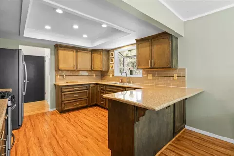 Kitchen - 436 Eton Ln, Big Bear City, CA 92314 photo 1 of 4
