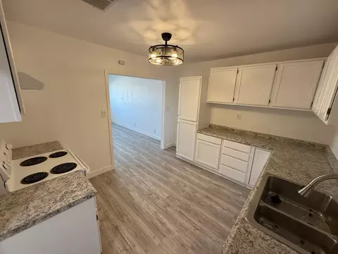 Kitchen - 82460 Wingate Ave, Trona, CA 93562 photo 2 of 2