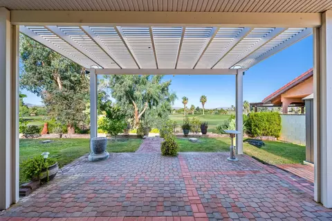 Exterior - 204 Fairway Dr, Needles, CA 92363 photo 7 of 17